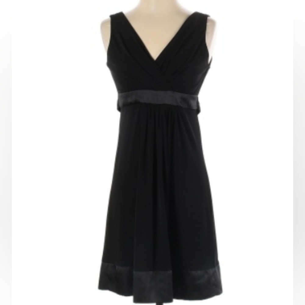 Cute black dress